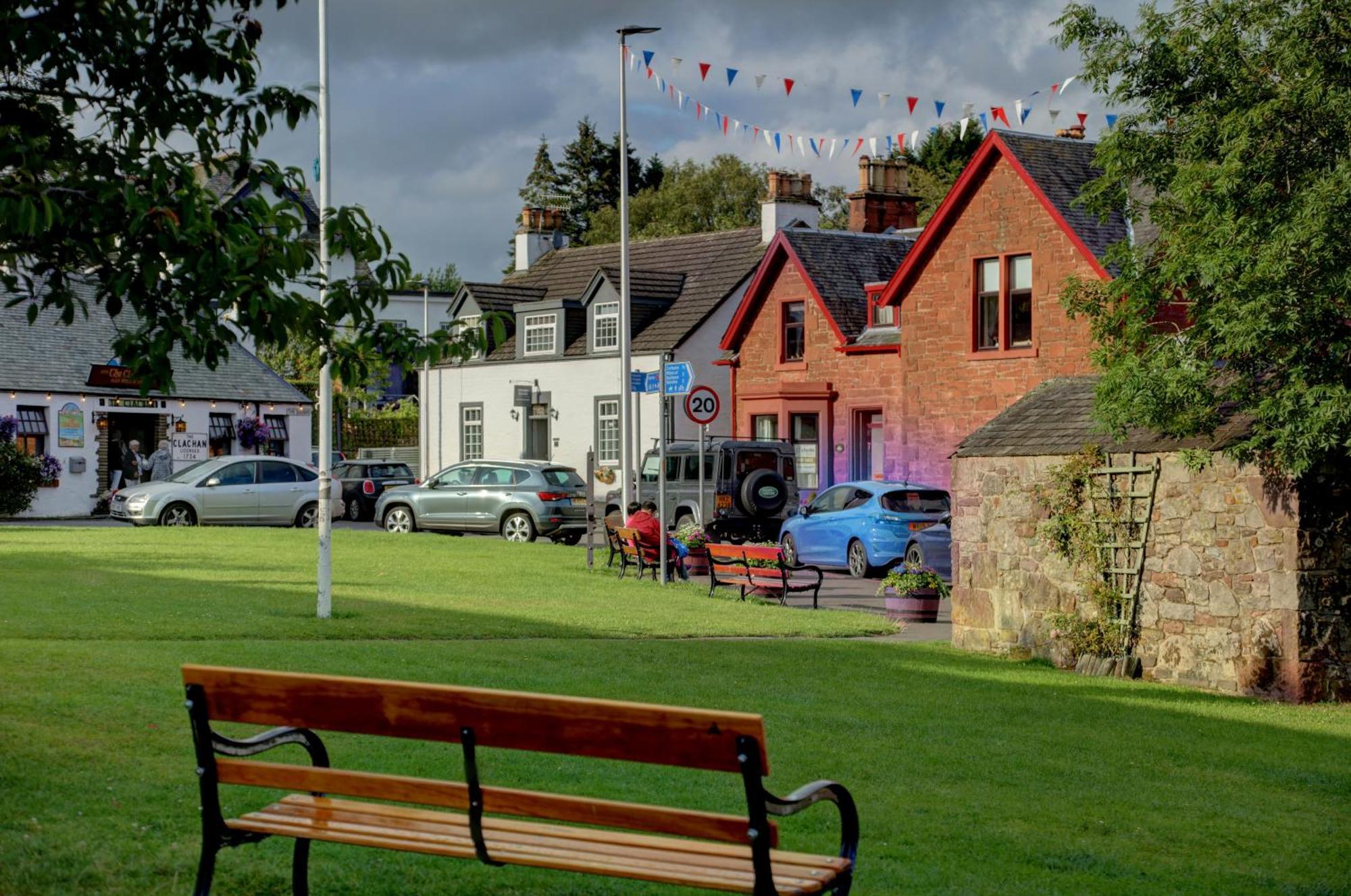 The Winnock Hotel Drymen Exterior foto